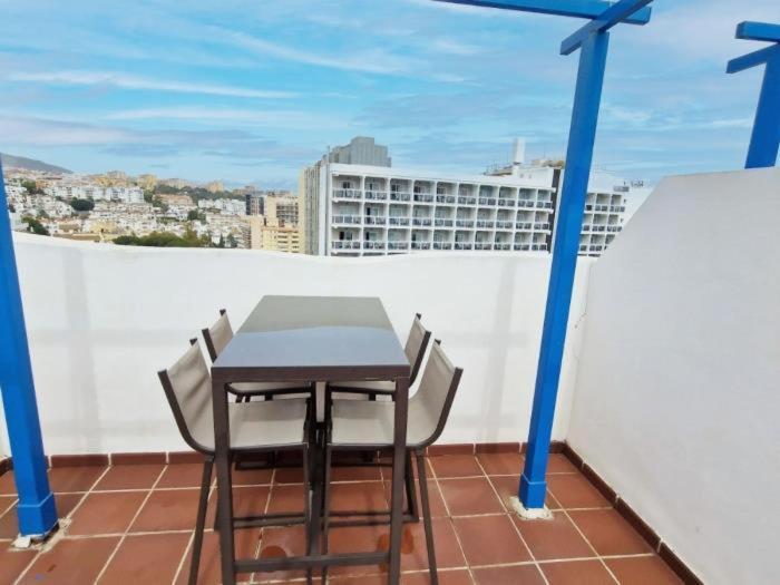 Duplex Los Patos 1 Bedroom Benalmadena Bagian luar foto