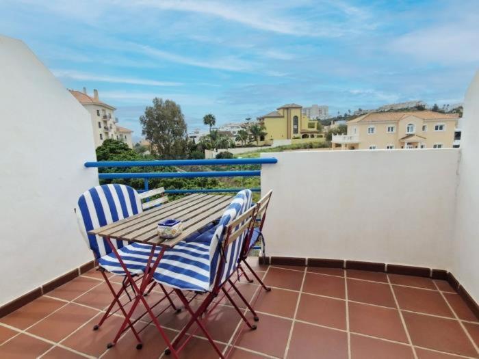 Duplex Los Patos 1 Bedroom Benalmadena Bagian luar foto